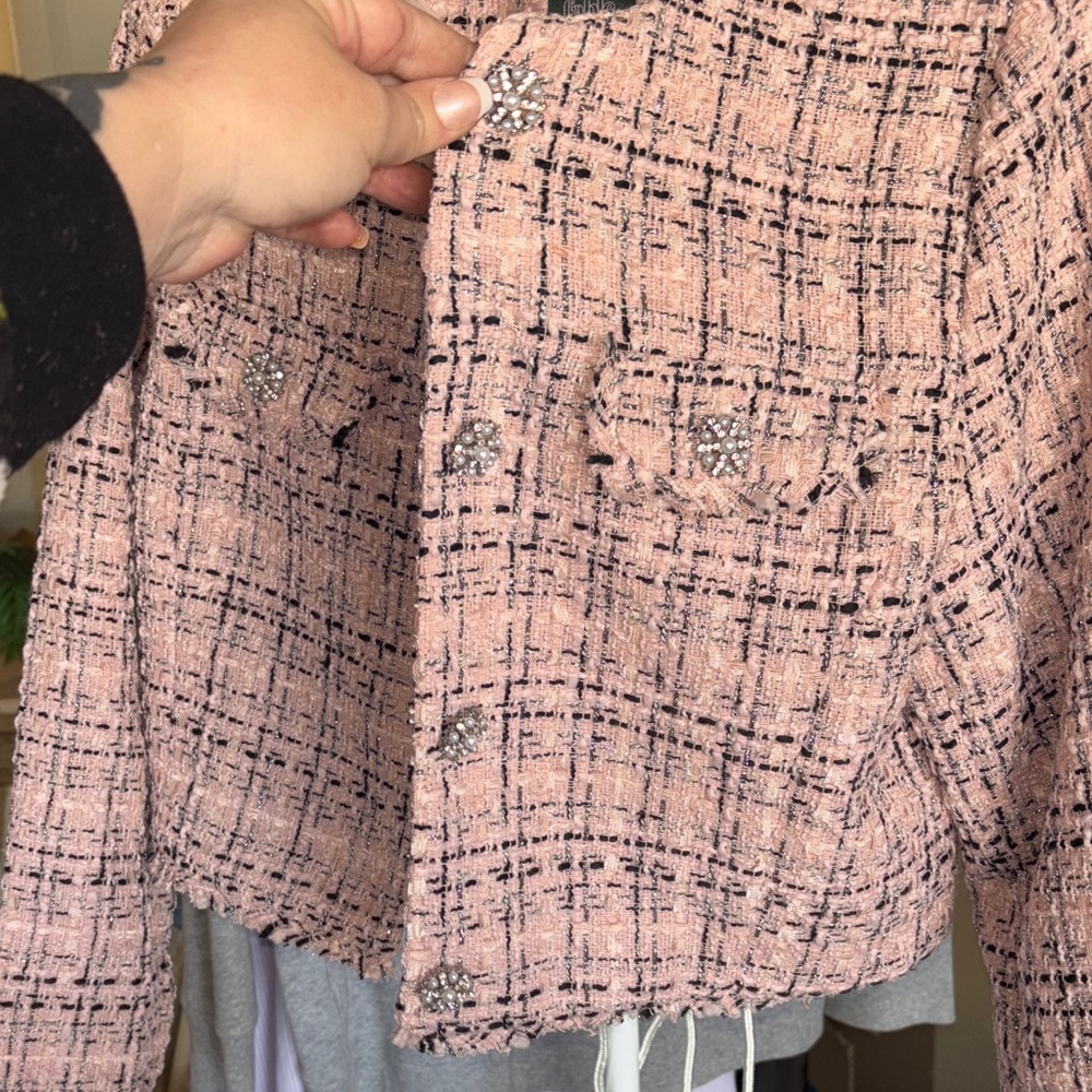 Brand New/Never worn Pink Tweed Blazer with & Crystal Accents buttons - Picture 15 of 17